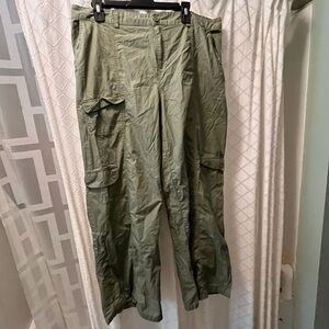 Cargo pants
